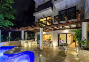 ATA06 - One of a Kind Private Pool Close Beach